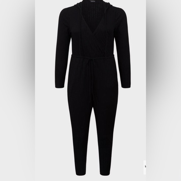 NWOT Torrid Black long sleeve Hacci jumpsuit with hood - Picture 7 of 12